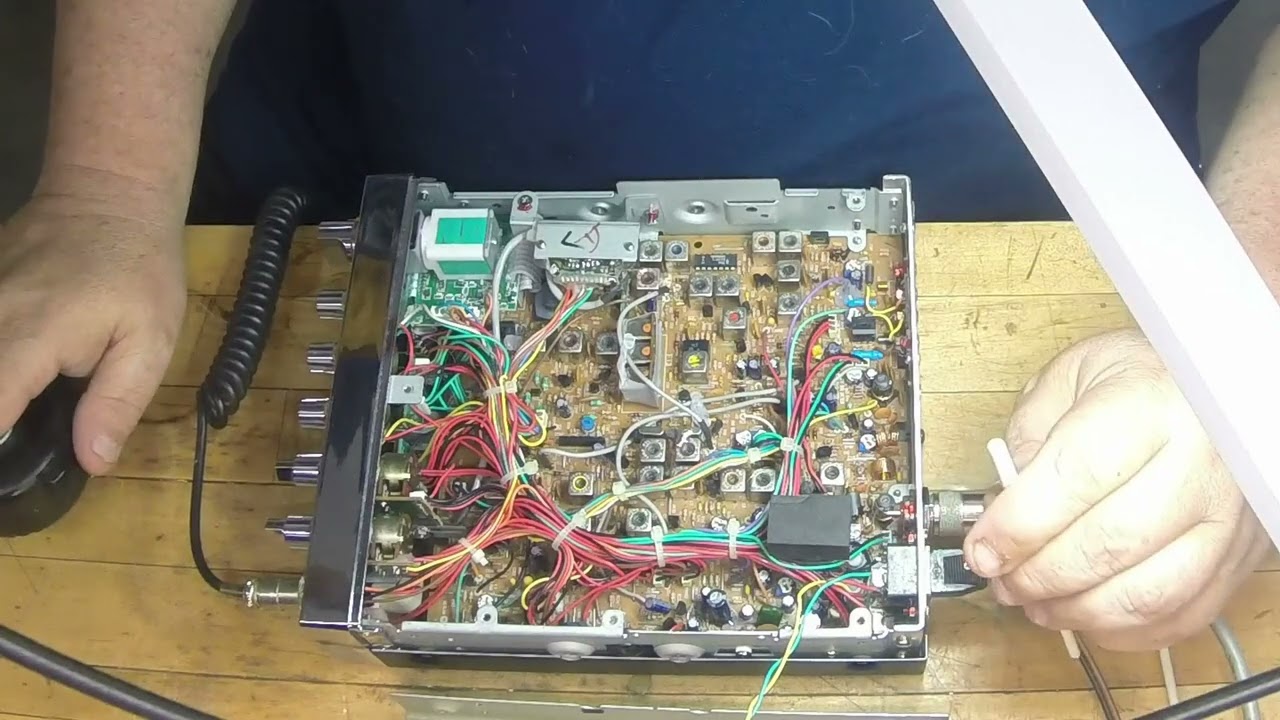 Cobra 148 NW GT CB Radio Peak and Tune