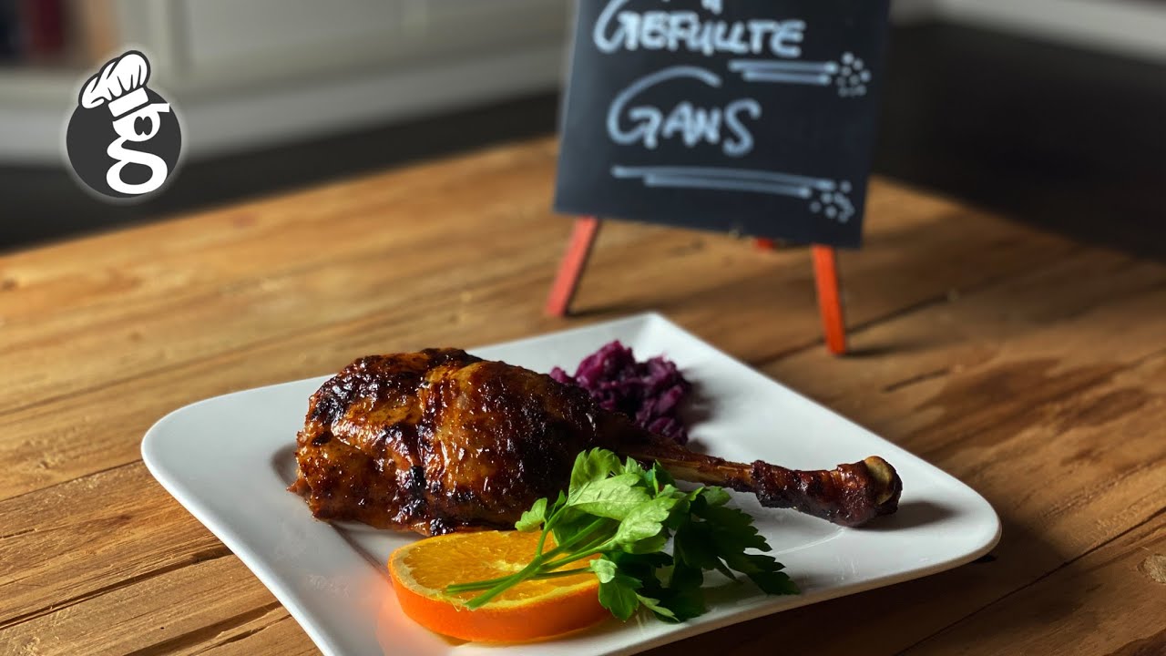 Gefüllte Gans - mit Maronen & Orangen - gebrined und am Spieß gegrillt - vom Kitchen Ghost