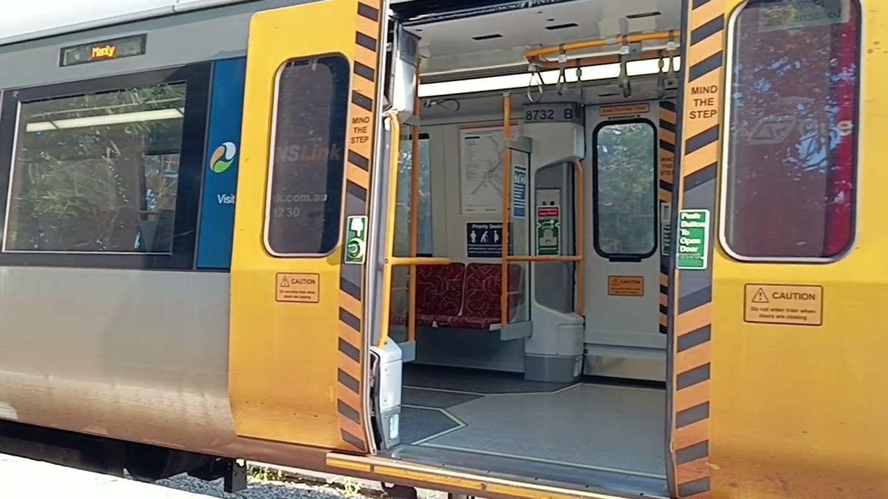 Queensland Rail Trains - Shorncliffe Train Station (A LOOK AT THE [NGR] Train modern day trains)