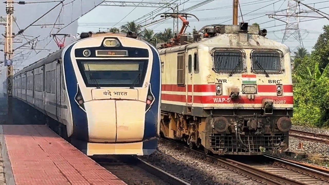 🔥[BALIA + KANCHANJUNGHA EXPRESS] DANGEROUS 130 KMPH BACK TO BACK TRAIN ACTION | FURIOUS WAP-4 ACTION