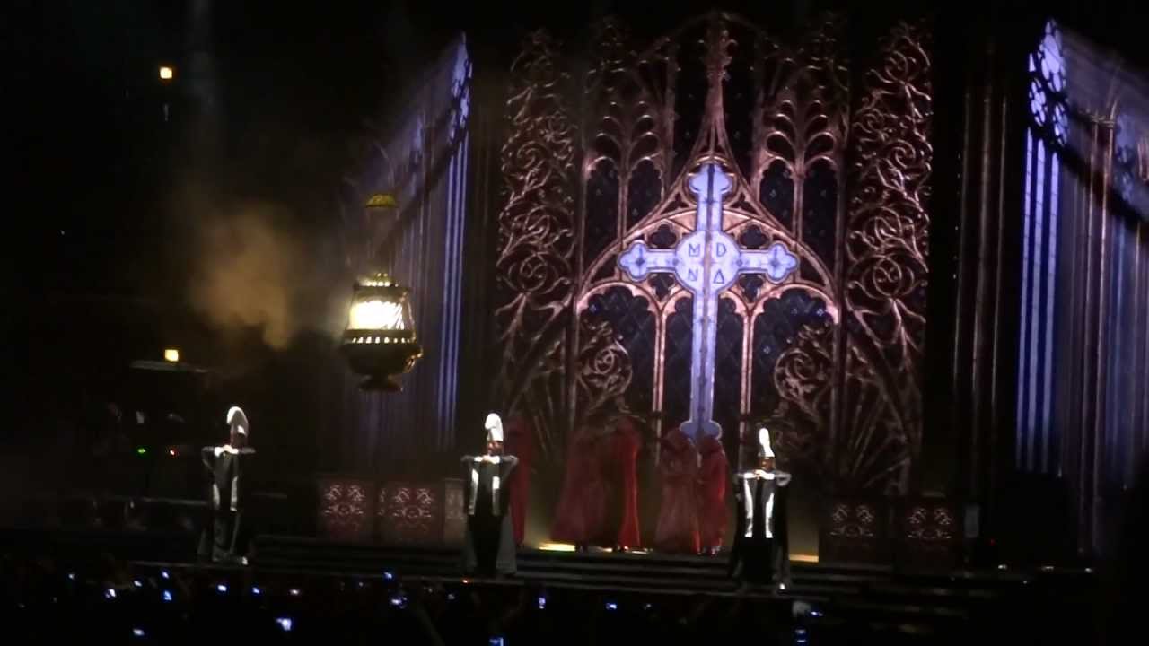 Madonna - Girl Gone Wild - MDNA TOUR - Chicago 09.19.12