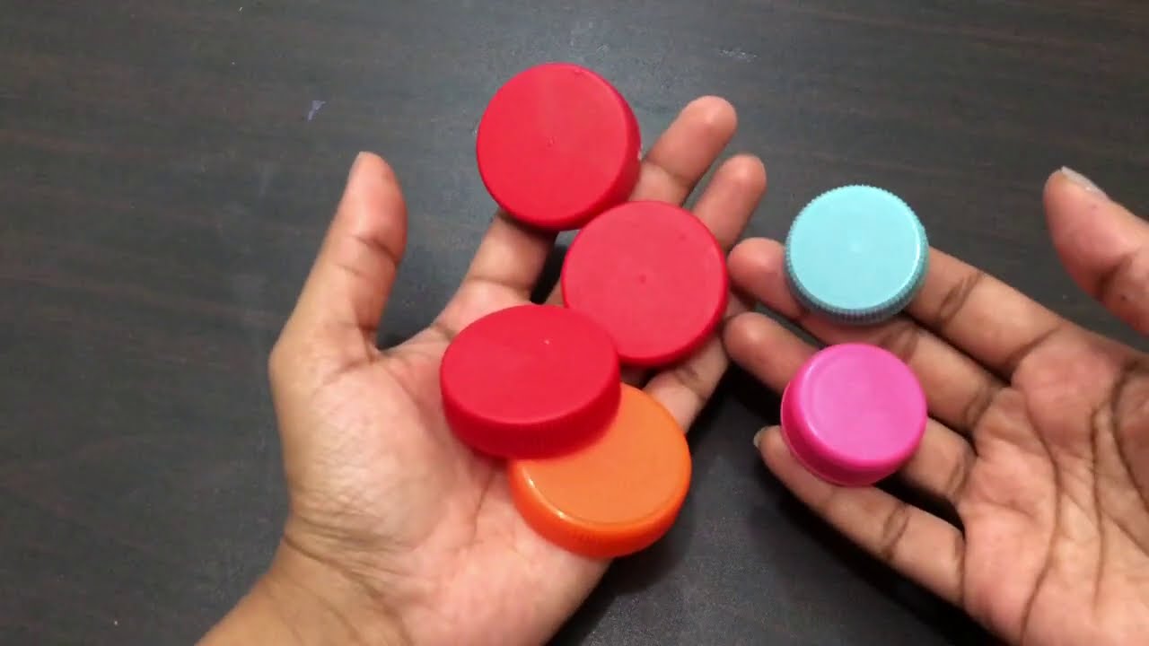 Plastic Bottle Caps Craft Ideas/  Plastic Bottle Caps Wall Hanging  / Room Decor / Bottle Cap