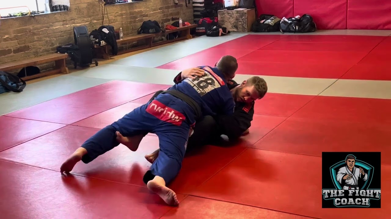 BJJ - Butterfly Guard Bottom - Sweep introduction
