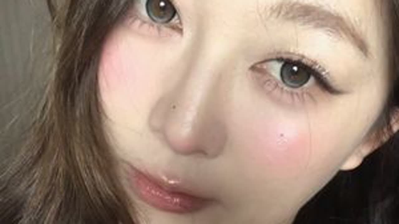 妆教｜奶油糯米姐姐，长中庭也好适合 #妆教 #姐系妆容 #新手化妆教程 #过年妆