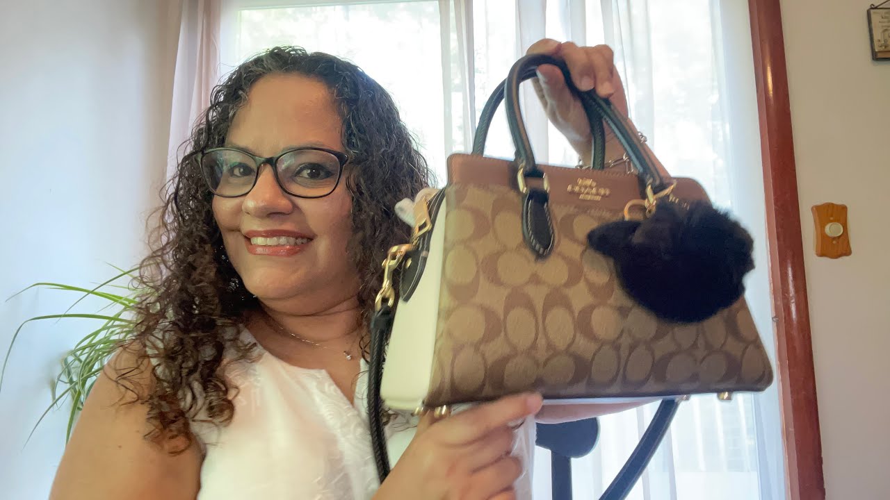 What’s in my bag! | My Coach Darcie colorblock mini satchel #coachbag