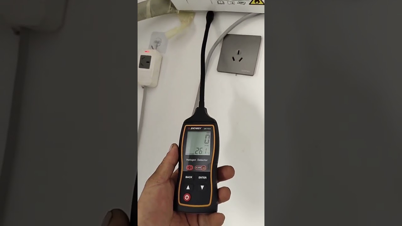 SNDWAY SW-743A Air Conditioner Refrigerant Leak Detector