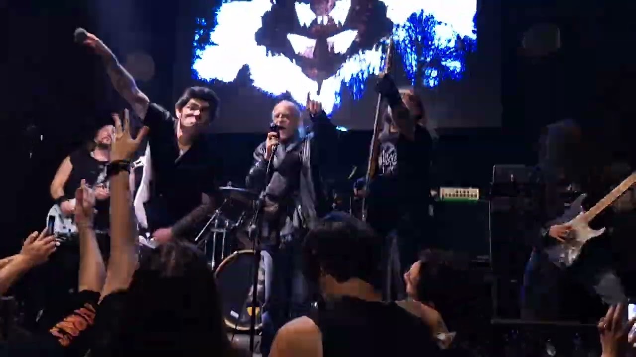Kramp & Ahmet Karaferya - Tek Başına @ Istanbul