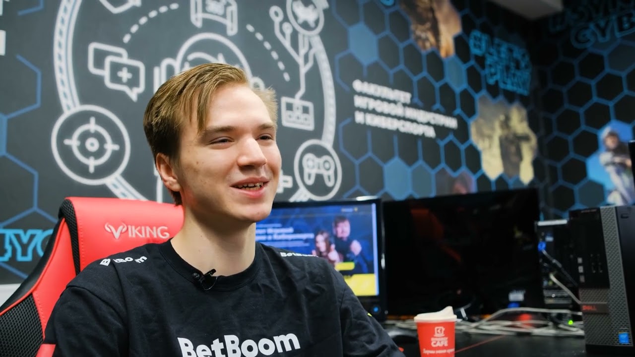 11 вопросов о киберспорте «Pure» студенту Факультета киберспорта Университета «Синергия»