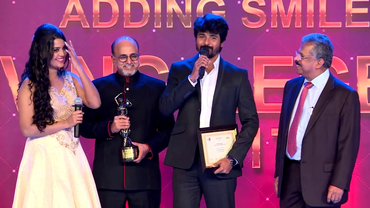 SIVAKARTHIKEYAN RECEIVES 