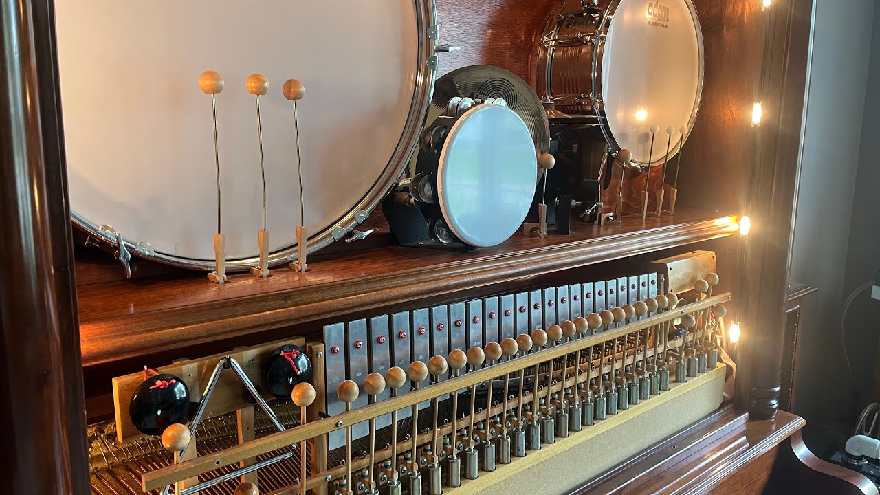 Lord of the rings theme of player piano/organ