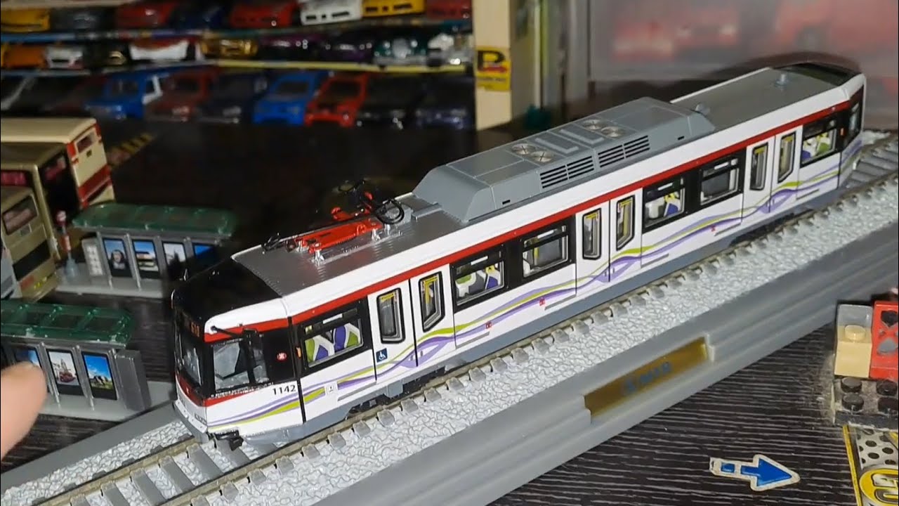 港鐵1/87 LRT(5)610輕鐵列車模型介紹