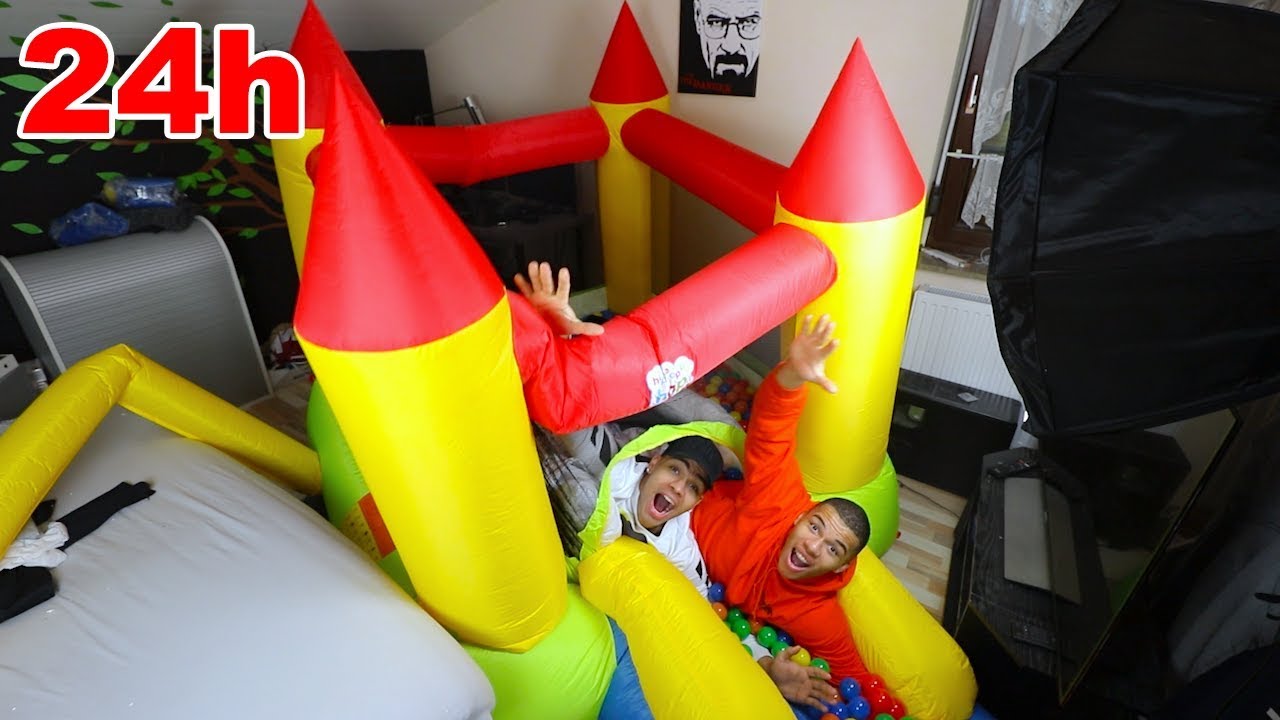24 STUNDEN EINGESPERRT IN RIESEN HÜPFBURG !!! | Kelvin und Marvin