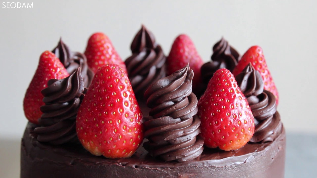 꾸덕한 딸기 초코 케이크 만들기/ Strawberry Chocolate Cake/ 서담/ SEODAM