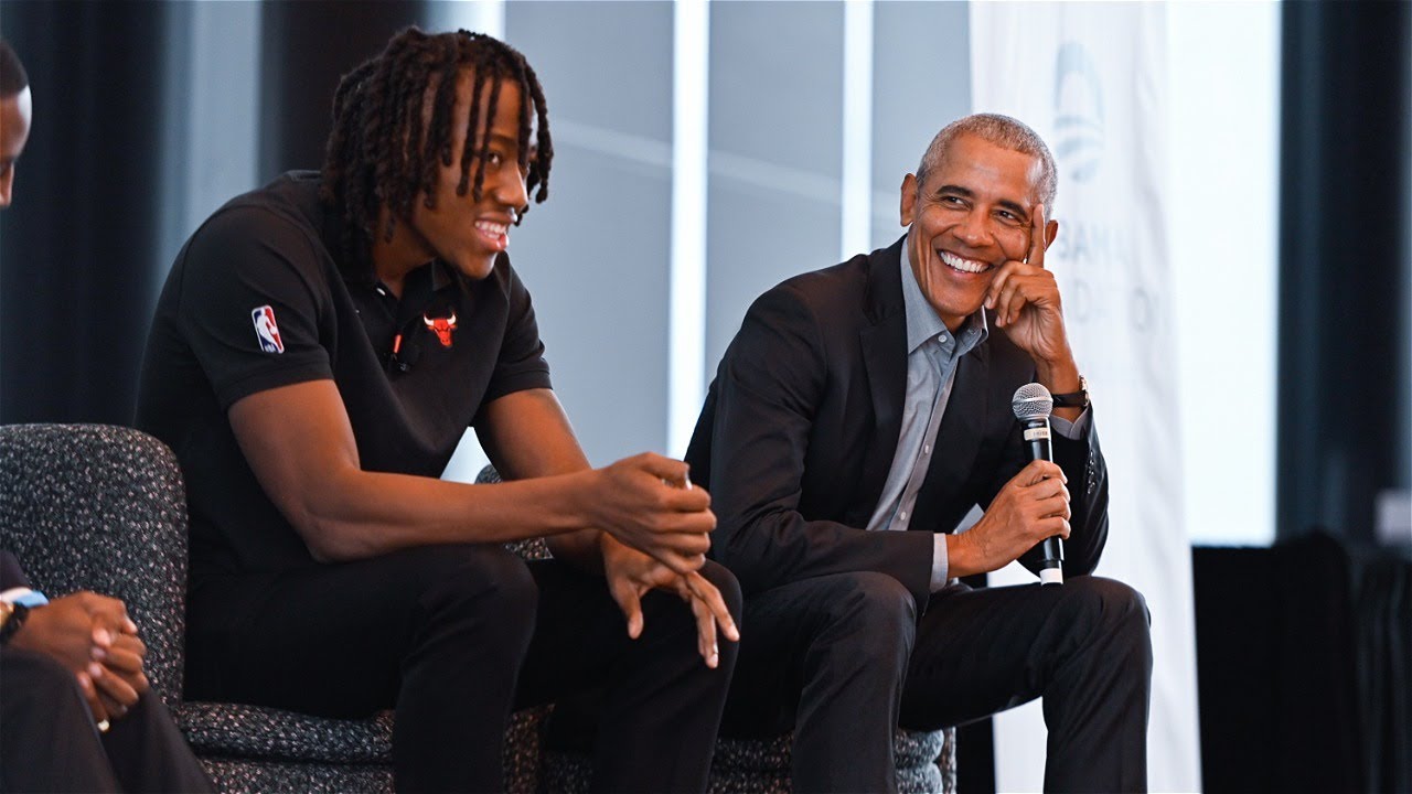 President Obama connects with young leaders and business owners during Chicago visit