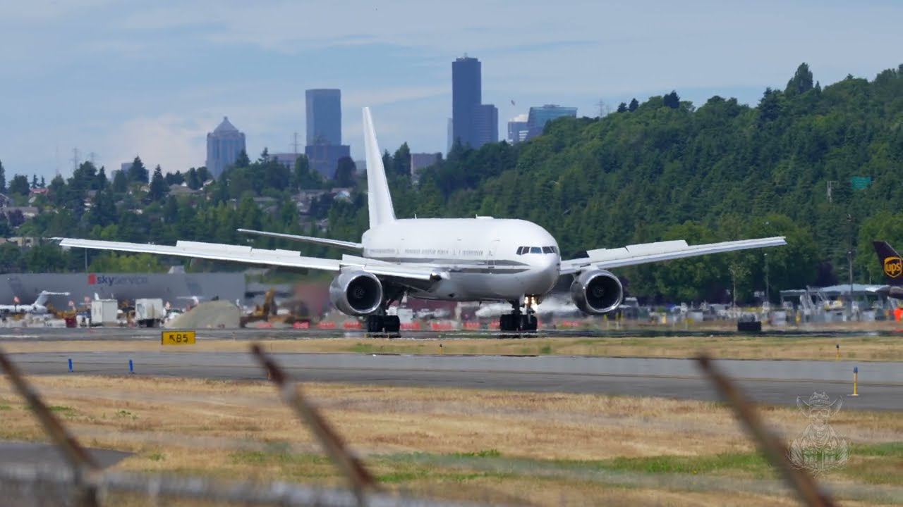Gridiron Air 777-200(ER) Landing At Boeing Field