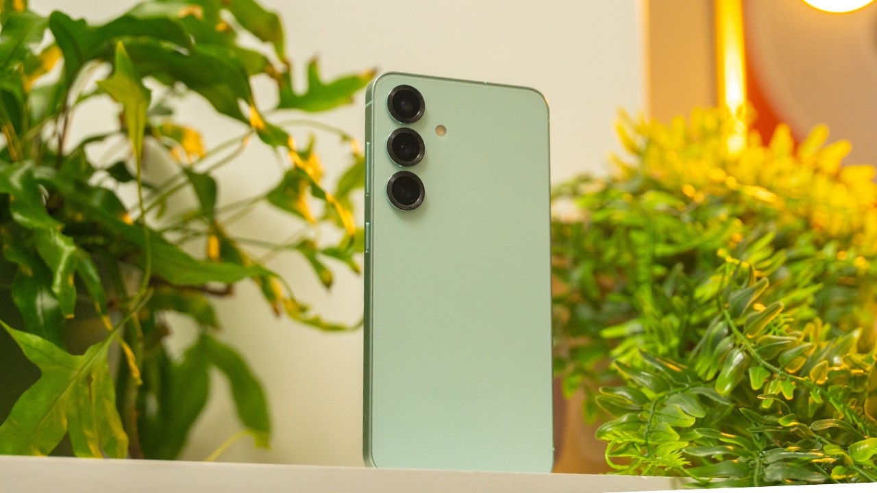 ЧРЕЗВЫЧАЙНО ЧЕСТНО - Galaxy S25 спустя год