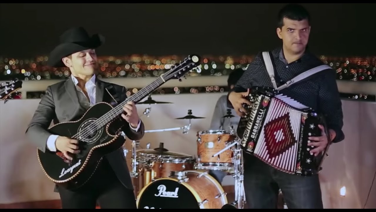 Buyuchek - Most Múlik Pontosan (Video Oficial) HUNGARY/MEXICO