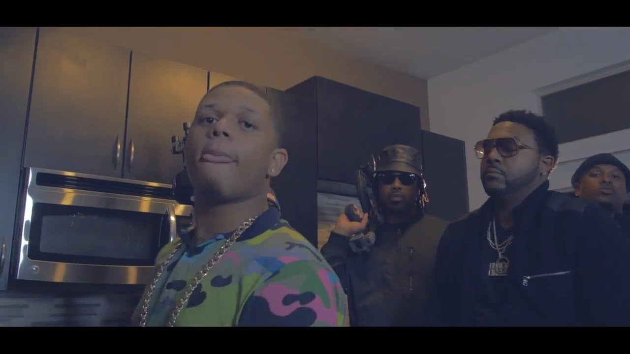 Yella Beezy Ft. Money Man - Shop Wit Me (Music Video) Shot By: @HalfpintFilmz
