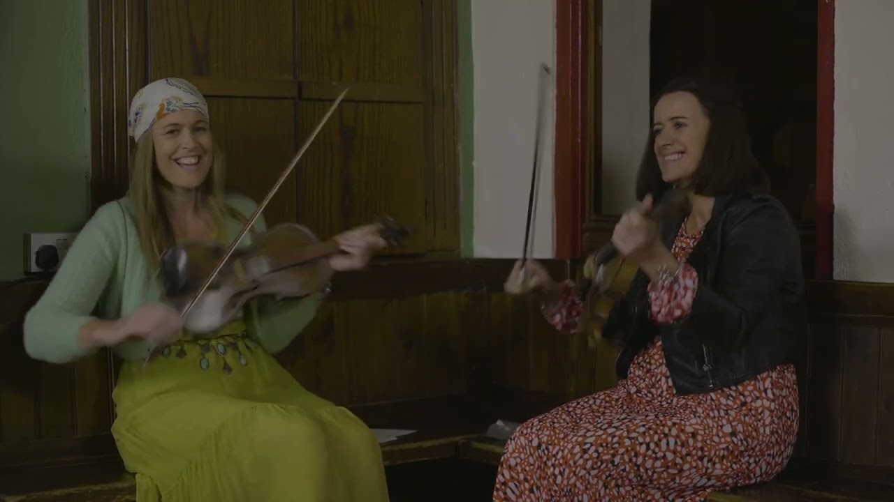 Liz & Yvonne Kane - Féile Traidphicnic