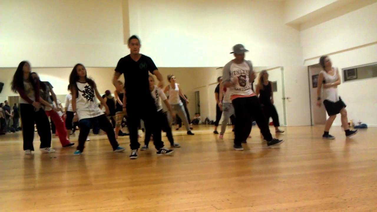 Jabbawockeez Workshop @ Sydney Urban Dance Center 2012 (Girls Group)