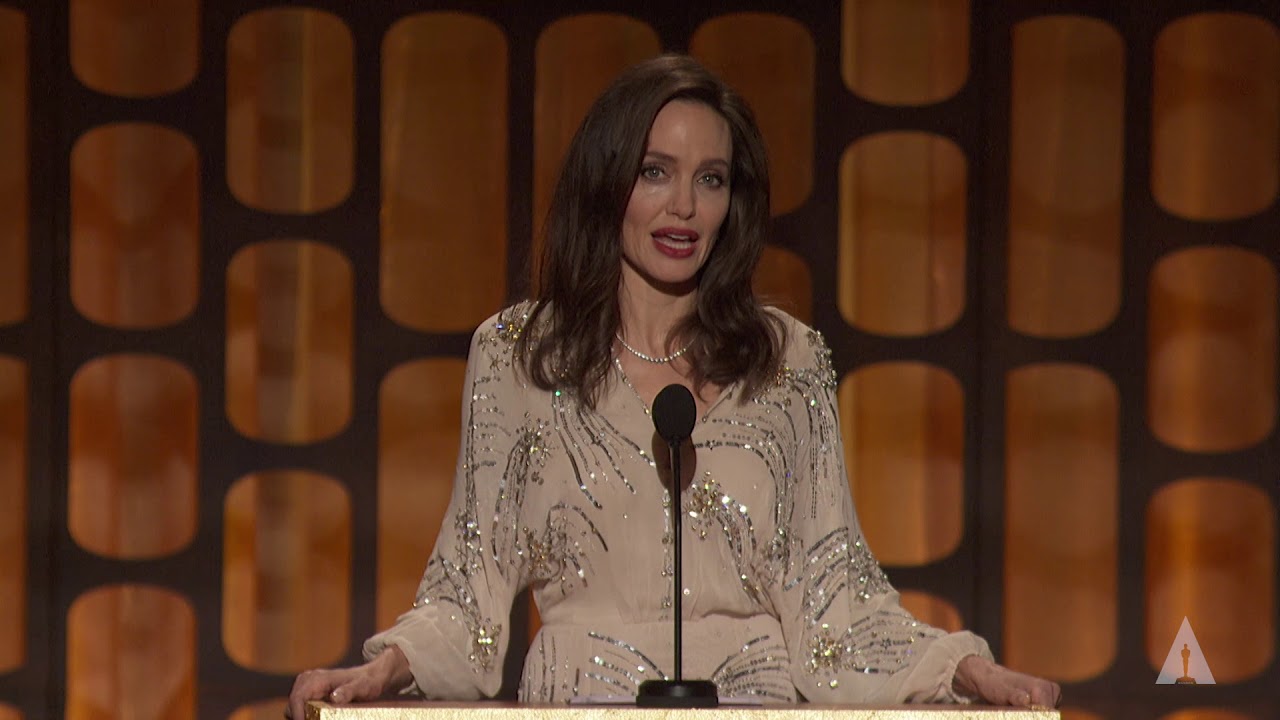Angelina Jolie honors Agnès Varda at the 2017 Governors Awards
