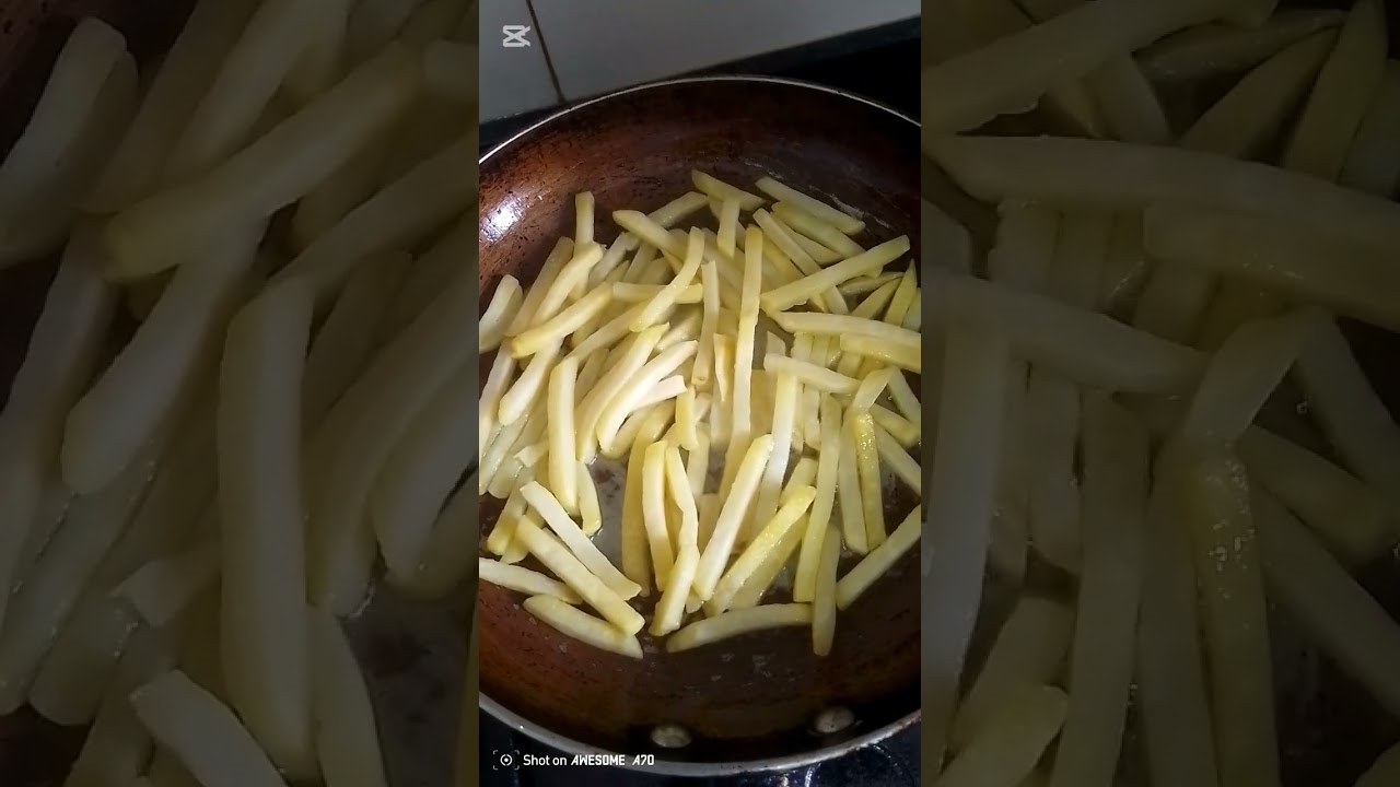 Camarão acebolado com arroz de ervilhas 