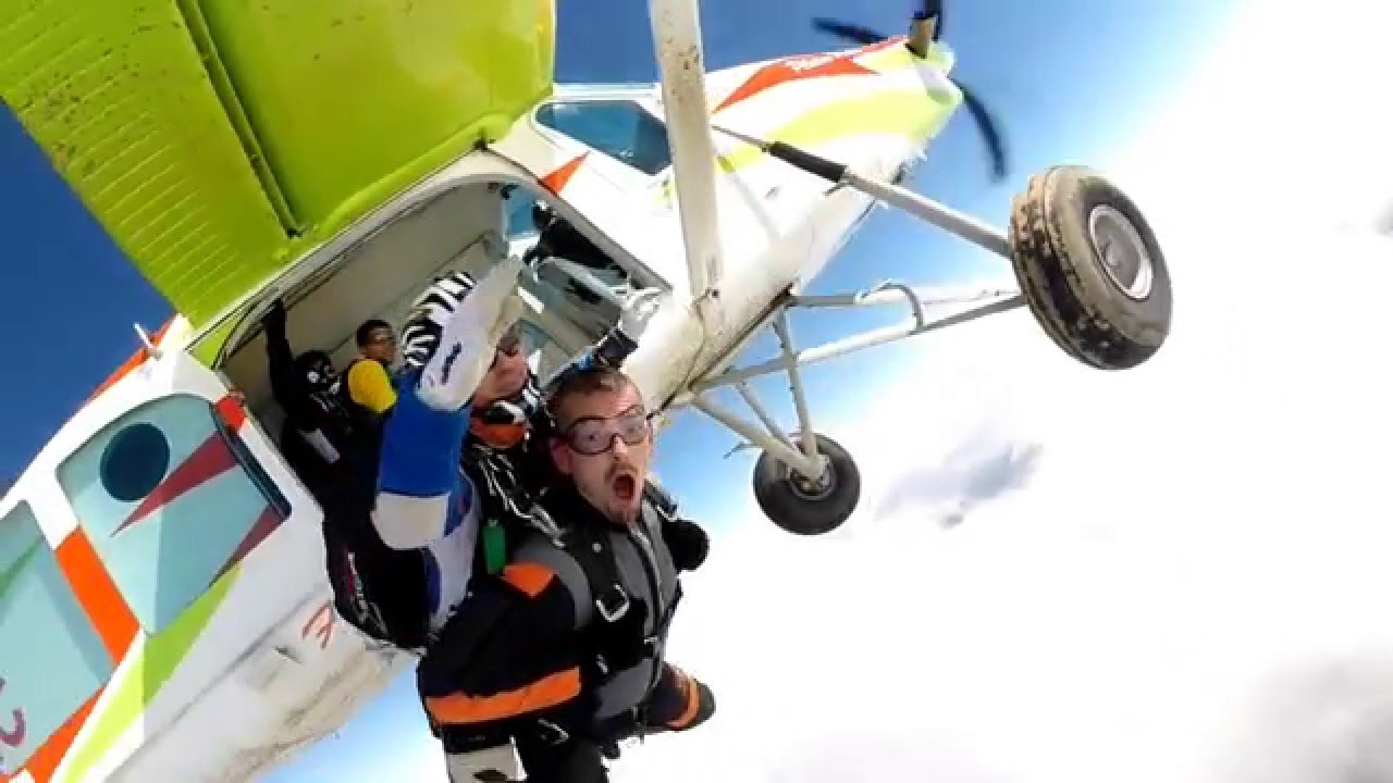 SkyDiving - BullockJump's - Adr&eacute;nAddictRiderz