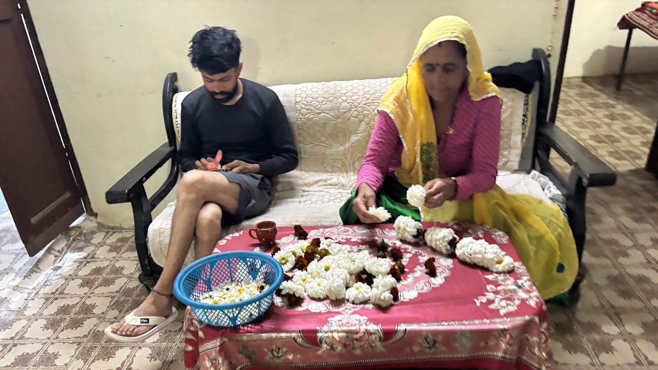 Papa aaye Yatra krke humane kiya swagat 