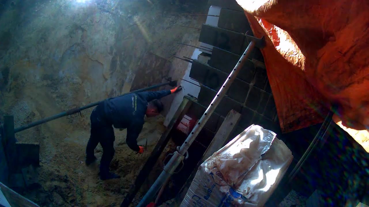 You gotta love the excavator! The sunlight right in the eyes...