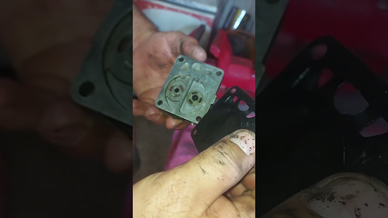 Carburador não estava puxando combustível... Seadoo SP procurando possíveis gato... 🤣