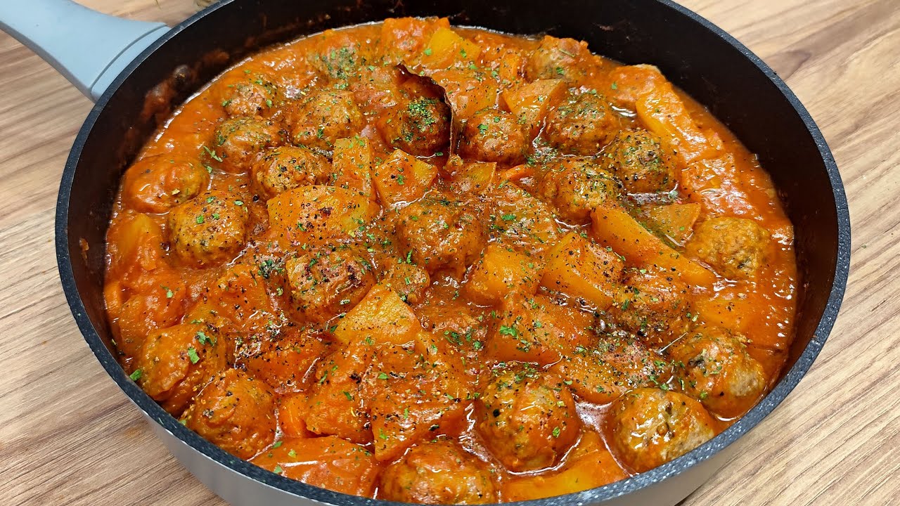 КРАСНОЕ МЯСО с цветущим картофелем 👌💯 самая любимая мамина еда!