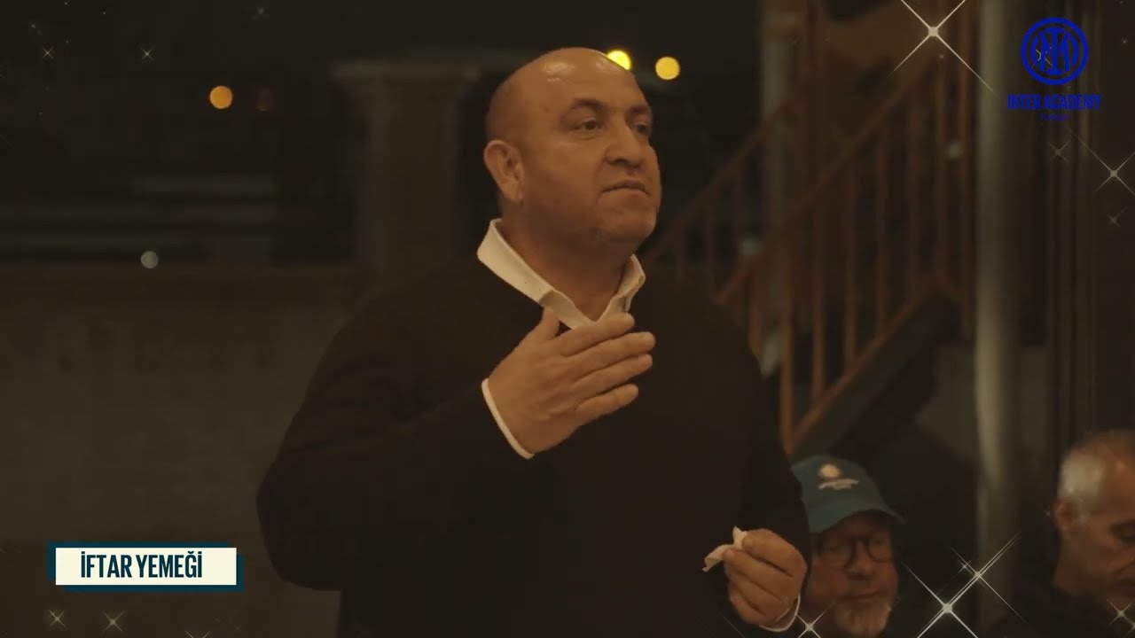 Biz Büyük ve Güzel Bir Aileyiz 💙🖤