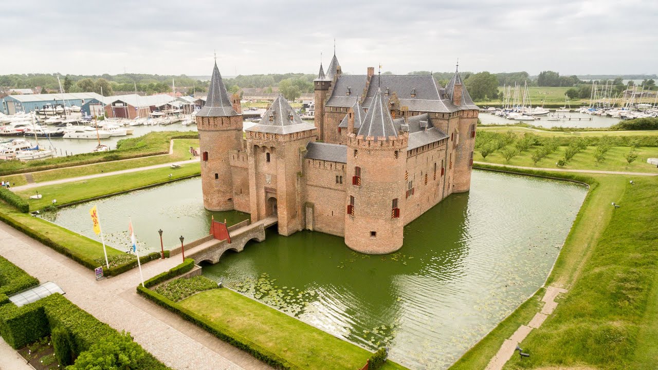 Castle Muiderslot - Kasteel Muiderslot