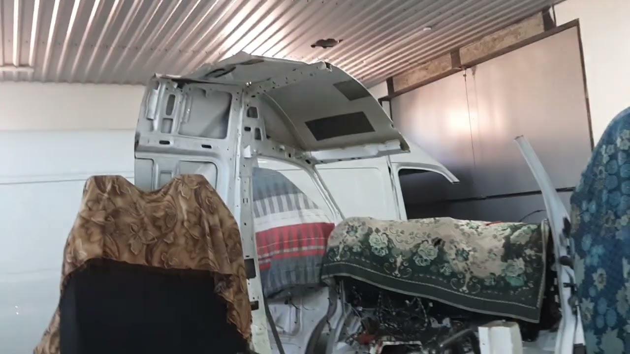 Sprinter 907. Режу на части. 