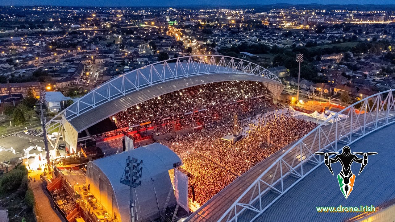 Snow Patrol  - Chasing Cars (If I lay here) Limerick gig 2024-07-12