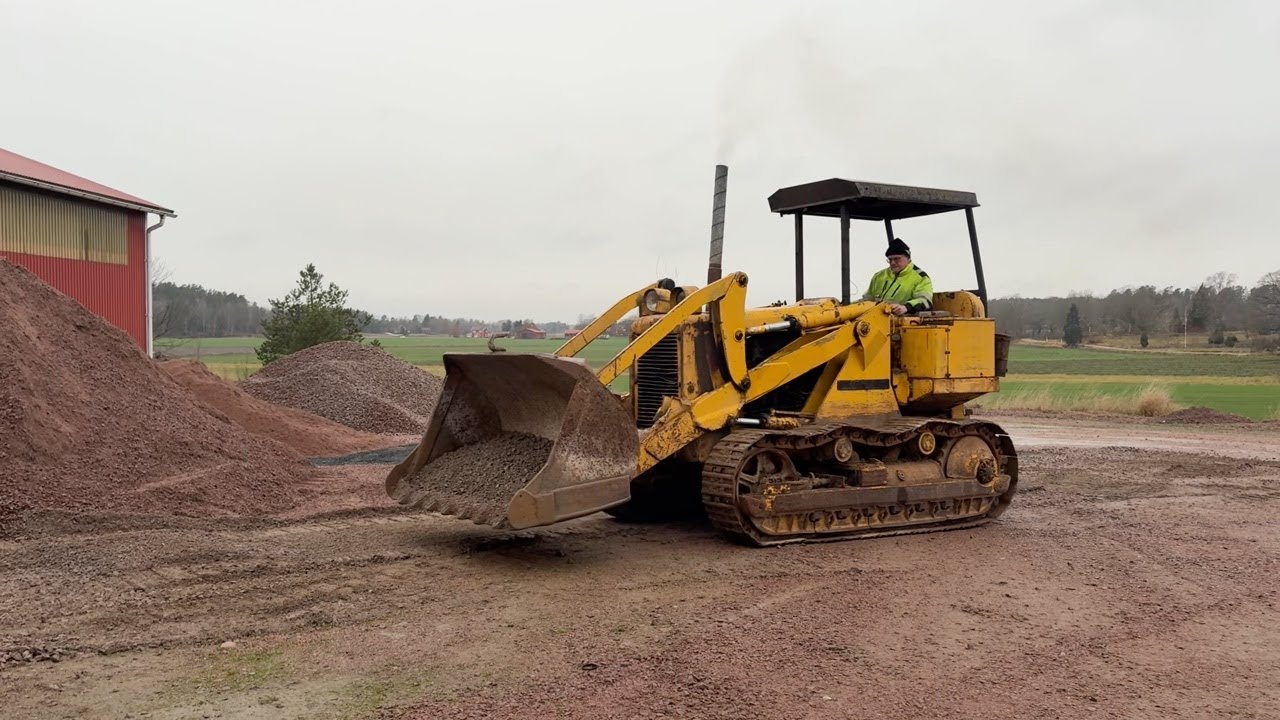 Köp Bandlastare veteran ALLIS- CHALMERS HD7 G på Klaravik