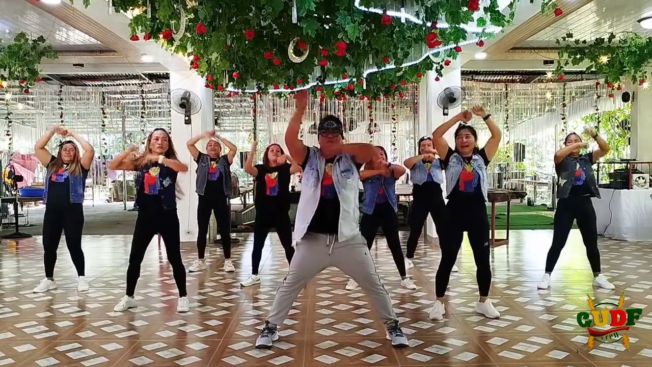 Zumba Shake/Suraj Sunar/zumba dance workout/choreographed by:Doc Zues Bernardo