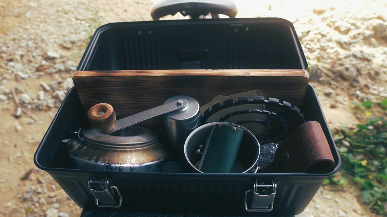 Finding a Secret Beach by Bicycle: The Hardest-Earned Coffee [Stanley Lunch Box]