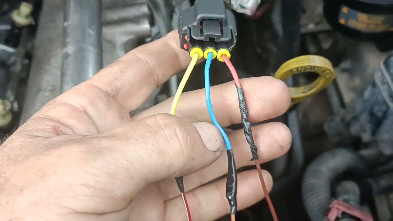 Hilux 2005 a 2015 cuidado ao trocar o conector do sensor do rail (queima a central )