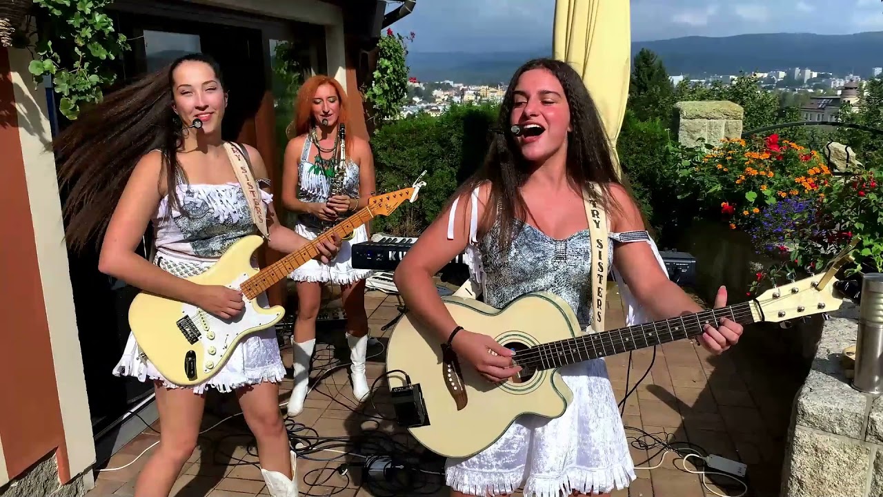 Old Time Rock N Roll   Country Sisters