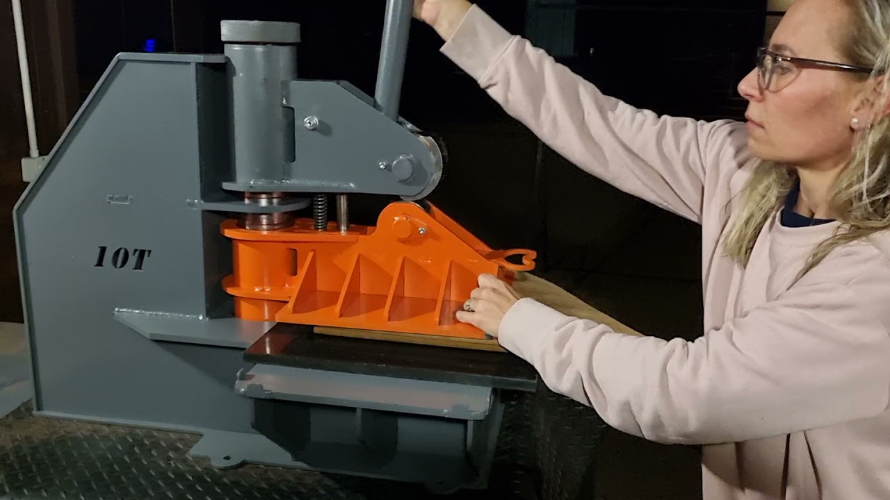 J&M 10 Ton Manual Clicker Press
