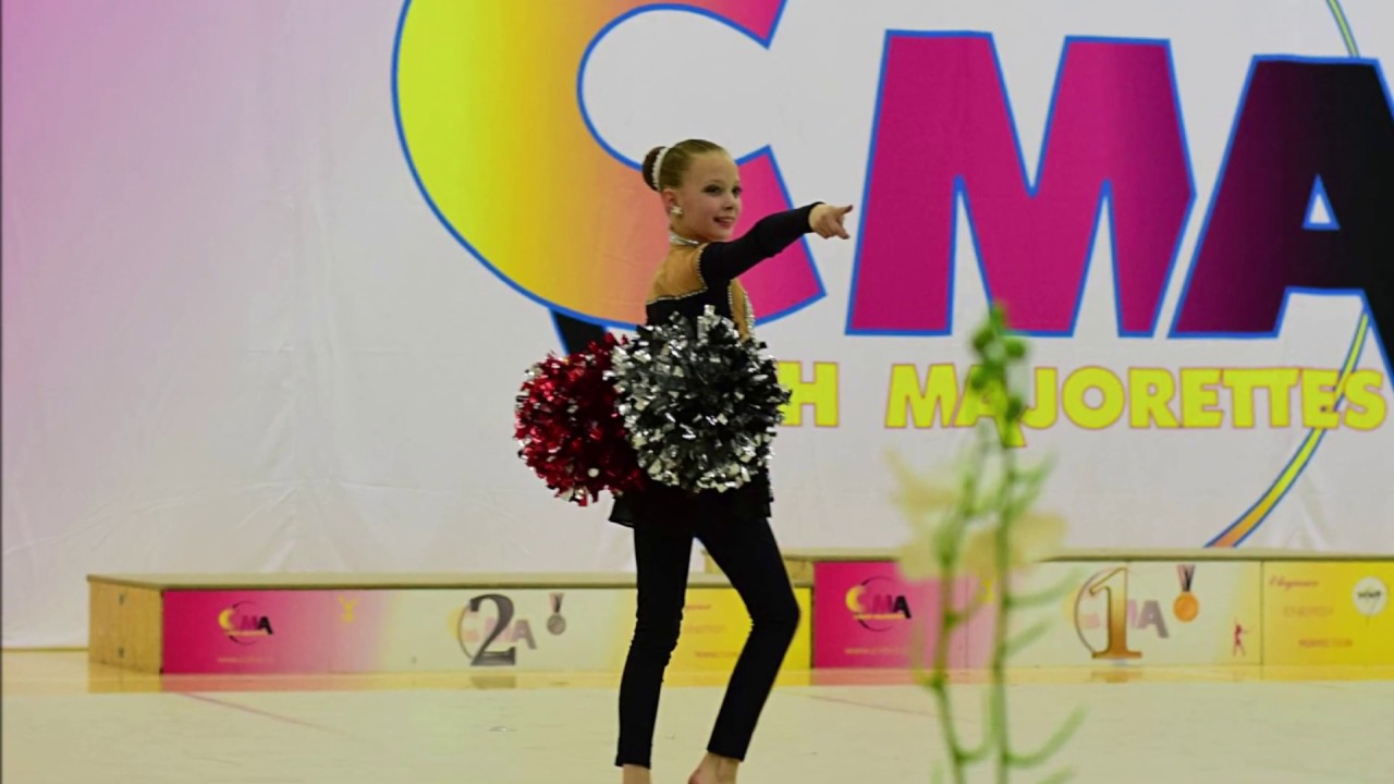 sólo pom pom juniorky profi Linda Štumpfová 2019