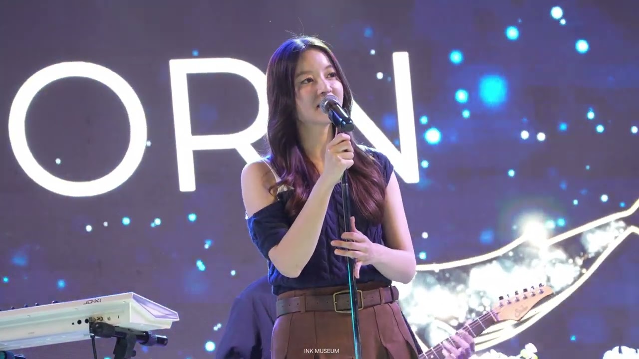 ถ้าเธอรักใครคนหนึ่ง - Ink​ Waruntorn [ Live at MU Blue Night 2026 02/03/2026 ]​