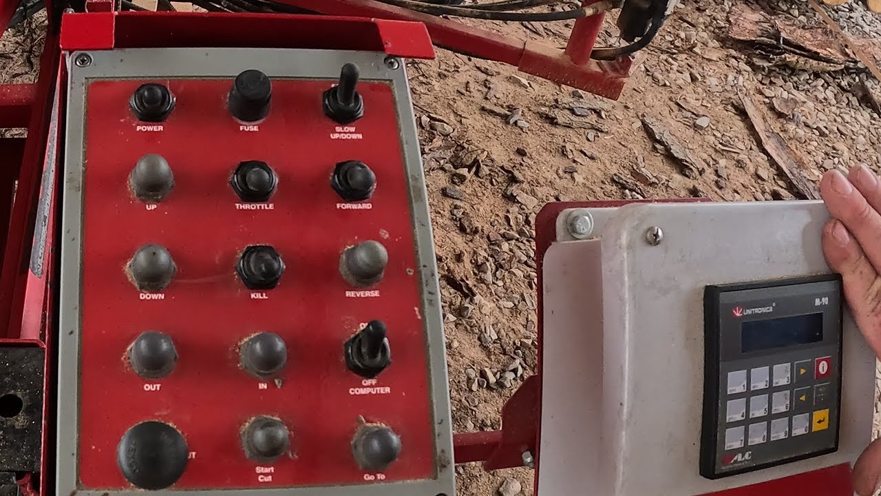 Running the controls on the Cooks AC 36 sawmill