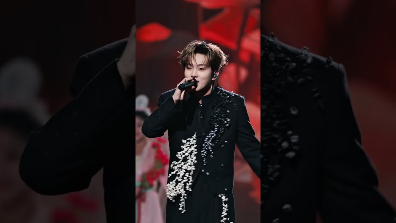 [Live] Zhang Xingte sings “Zhai Hua” (Pick Flowers)｜Chinese New Year Gala【张星特】现场唱《摘花》好好听！2026海南春晚
