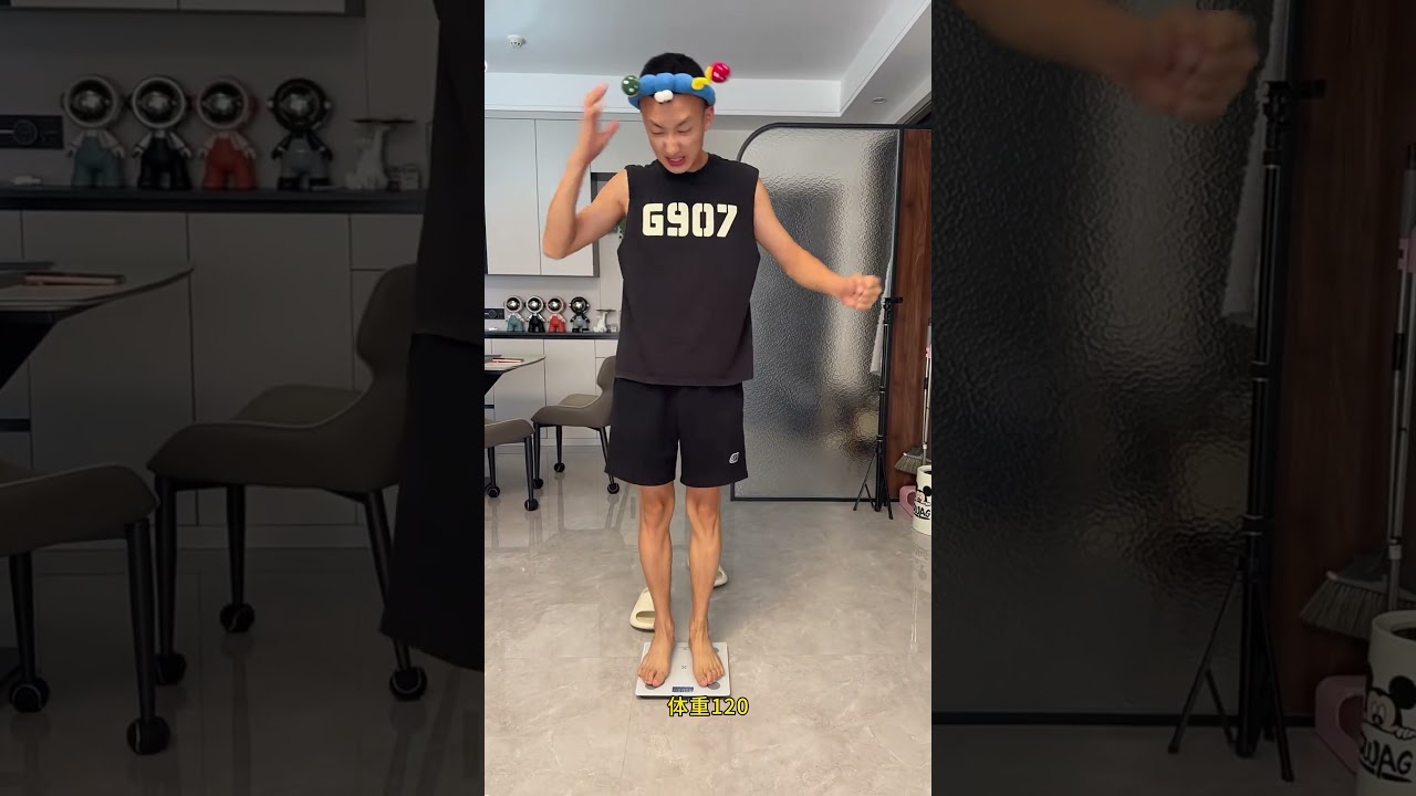 7667442734436873401