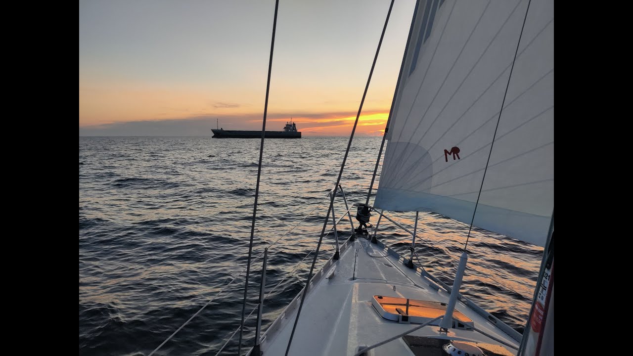 Crisscross on the Baltic Sea.. Sailing and video clips from the Baltic Sea and Gulf of Bothnia.