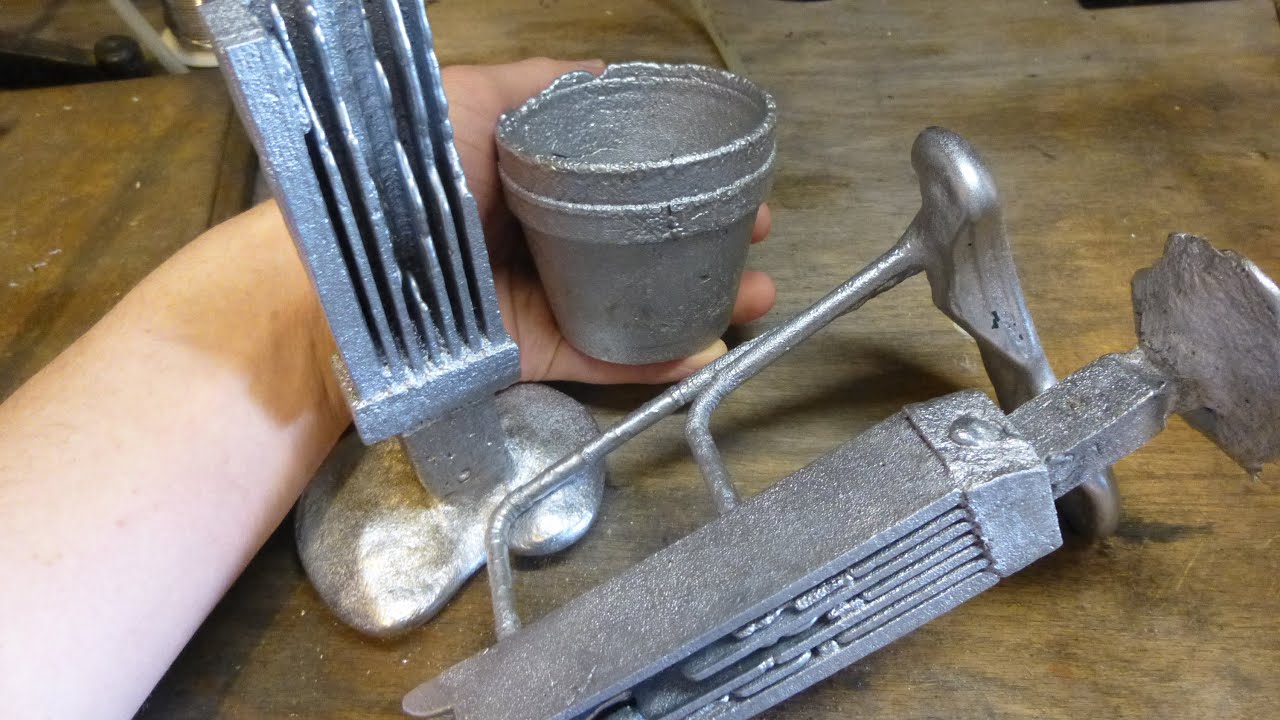 Литье алюминия, пенополистирольные стаканчики и радиаторы