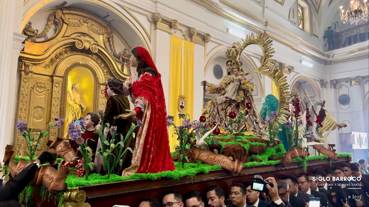 Entrada de la procesión de la Virgen del Carmen de la Rectoría del Carmen - 2025