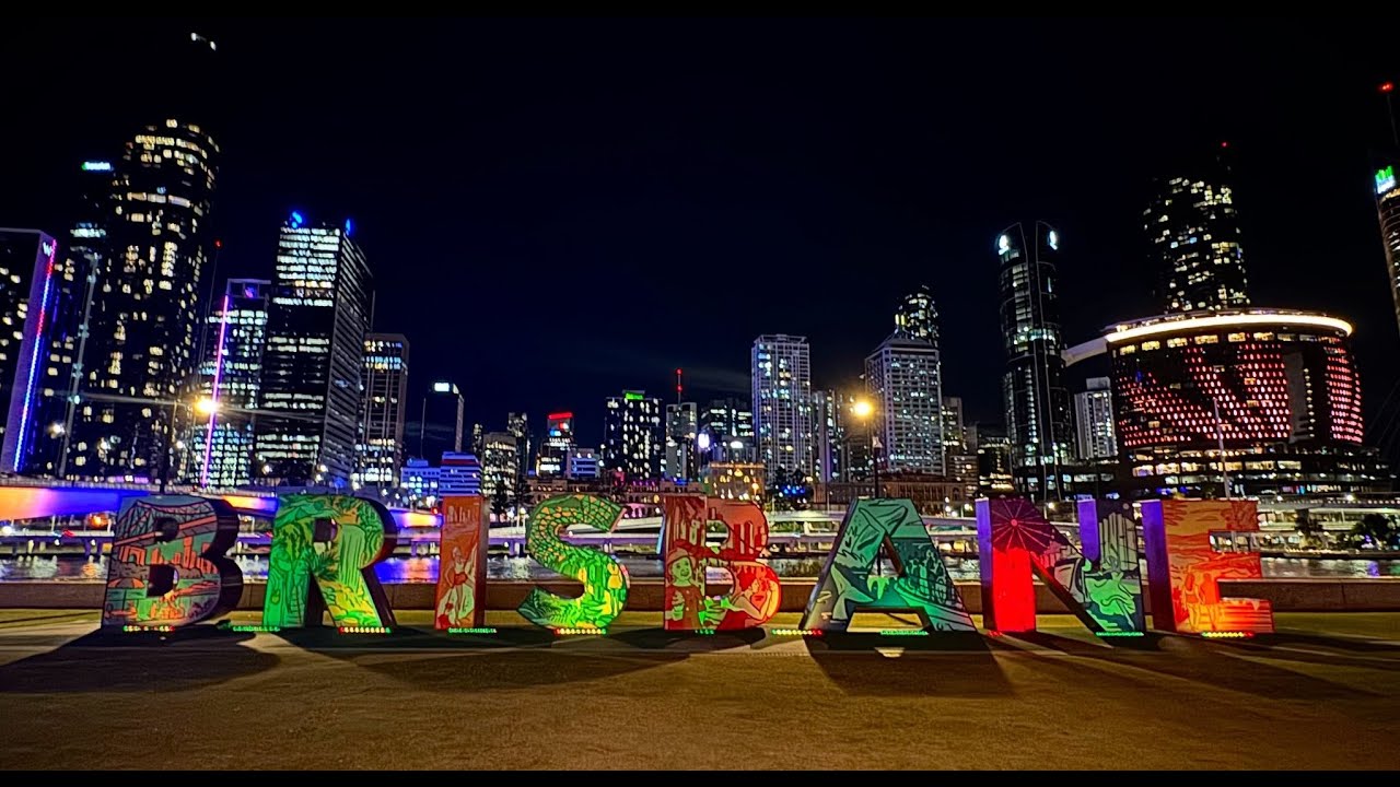 South Bank Parklands at Night 🇦🇺🎡 | Ferris Wheel & Brisbane River Views AU